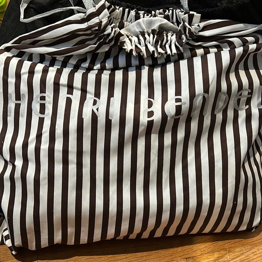 Henri Bendel zebra pattern